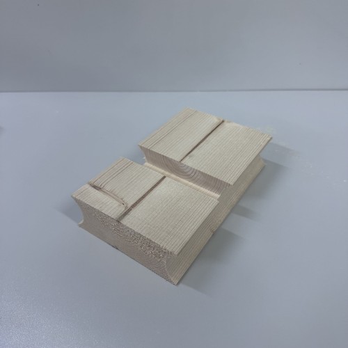 Abschlussprofil für Fasssauna aus Holz – finales Element der Konstruktion SpaDucha